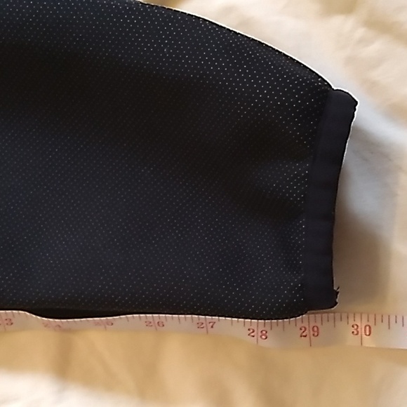 Women's Under Armour black insulated under layer or jogging pants size M - Picture 9 of 15